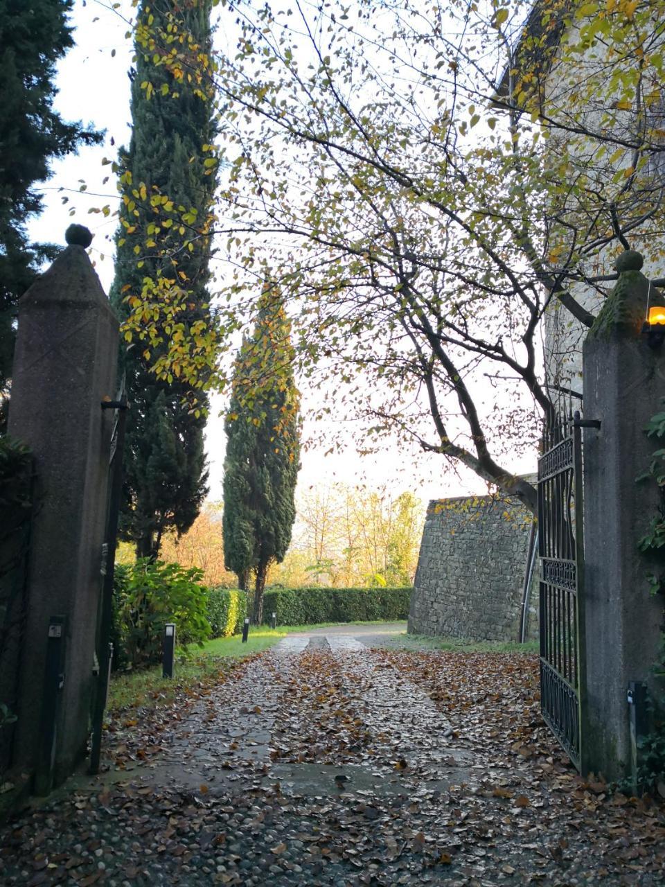 B&B Dimora Delle Donnole Bergamo Alta Exterior photo
